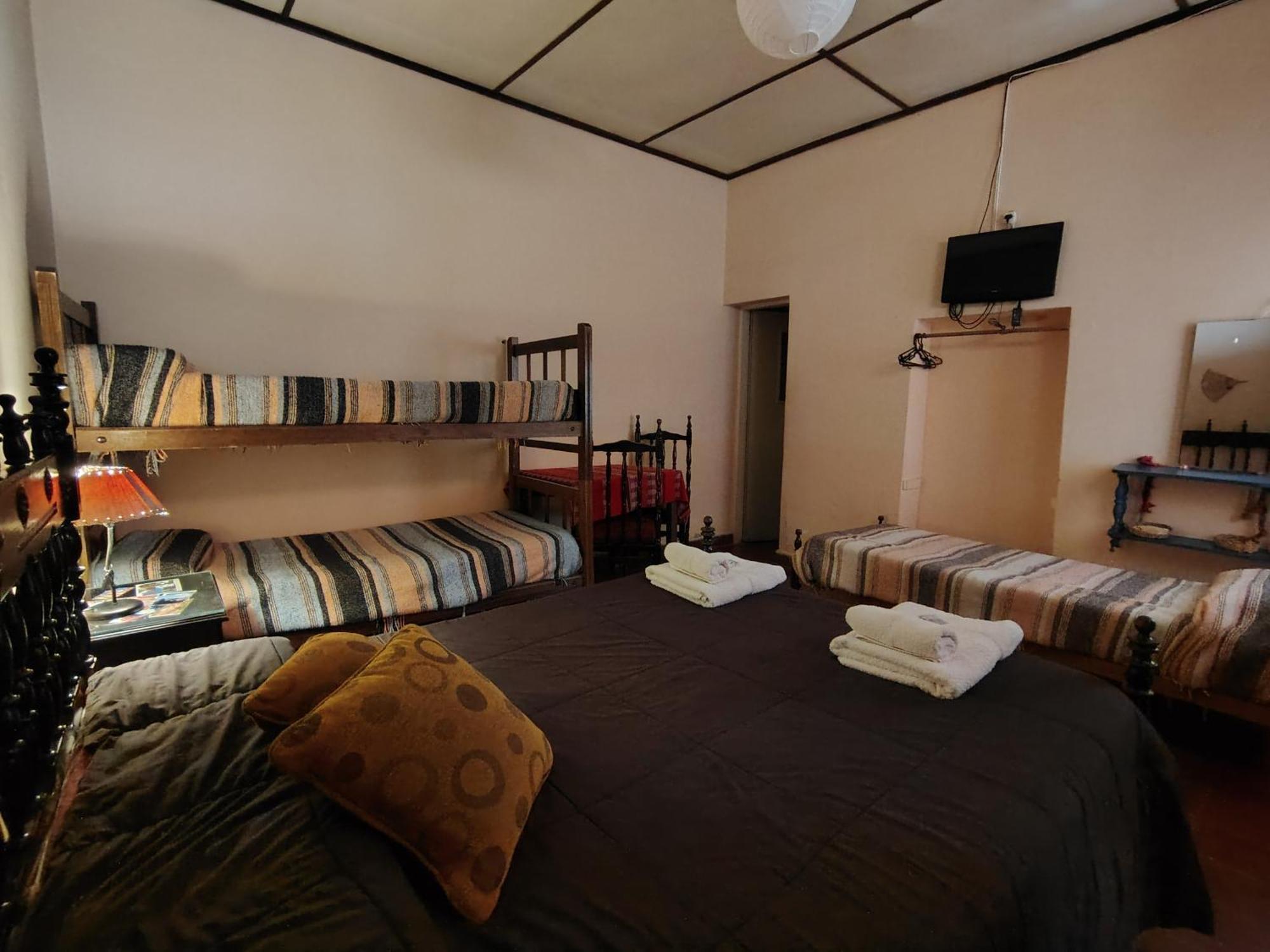 Inti Sayana Hostel อูมาวากา ภายนอก รูปภาพ
