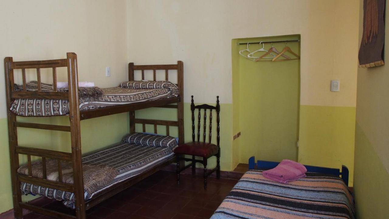 Inti Sayana Hostel อูมาวากา ภายนอก รูปภาพ